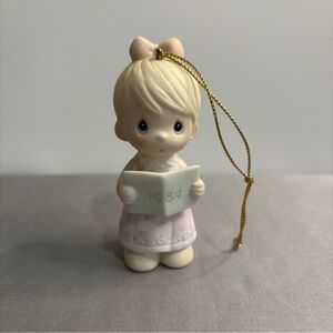 Precious Moments 1984 “Wishing You a Merry Christmas” Ornament #E-5387 w/ Box